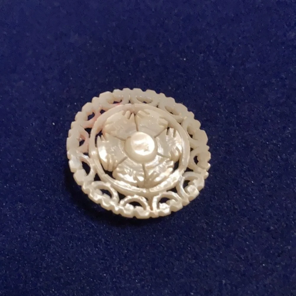 Vintage mother of pearl floral pin